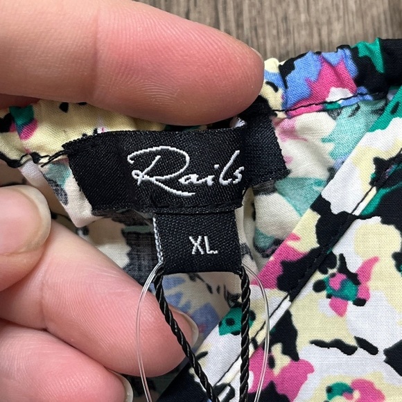 NEW Rails Carmen Smock Waist Floral Sundress - Picture 6 of 11